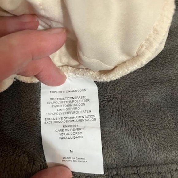 American Rag Cream Lace A-Line Mini Skirt - Picture 4 of 4